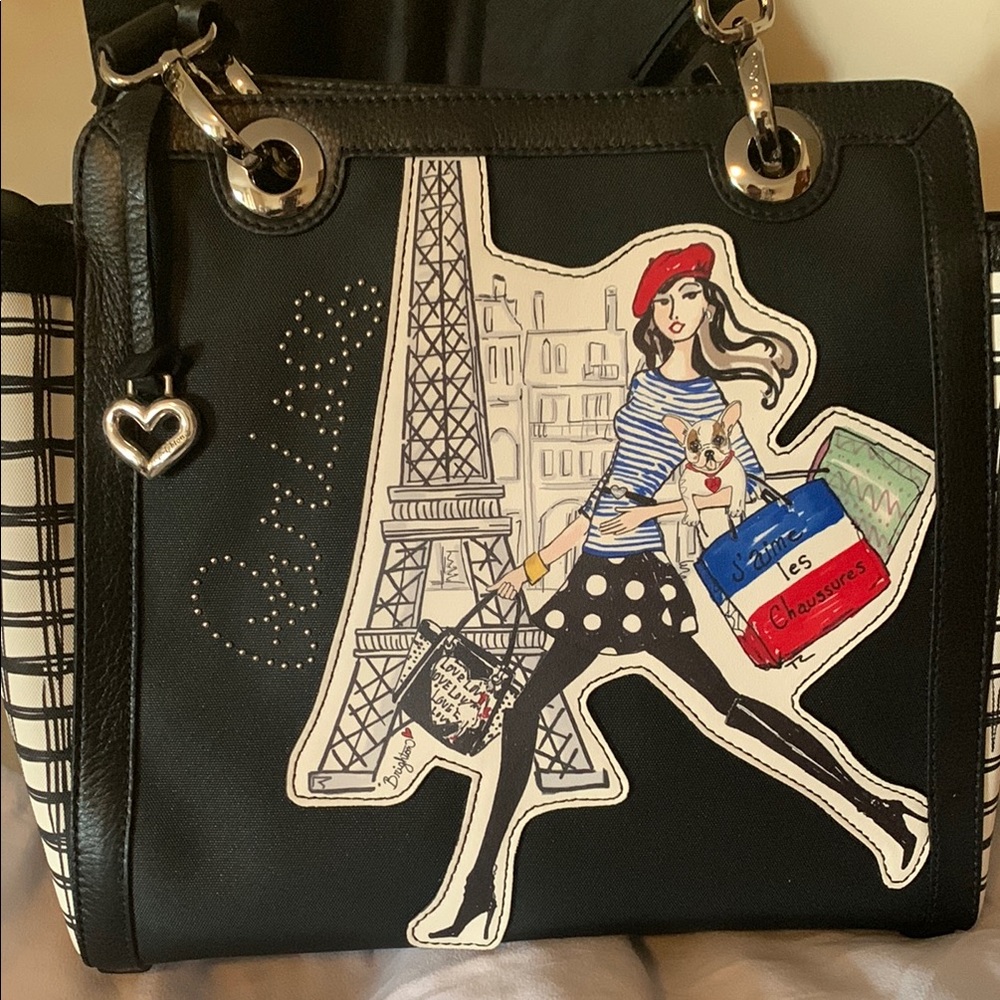 Brighton shoulder bag. Tom Clancy design.
